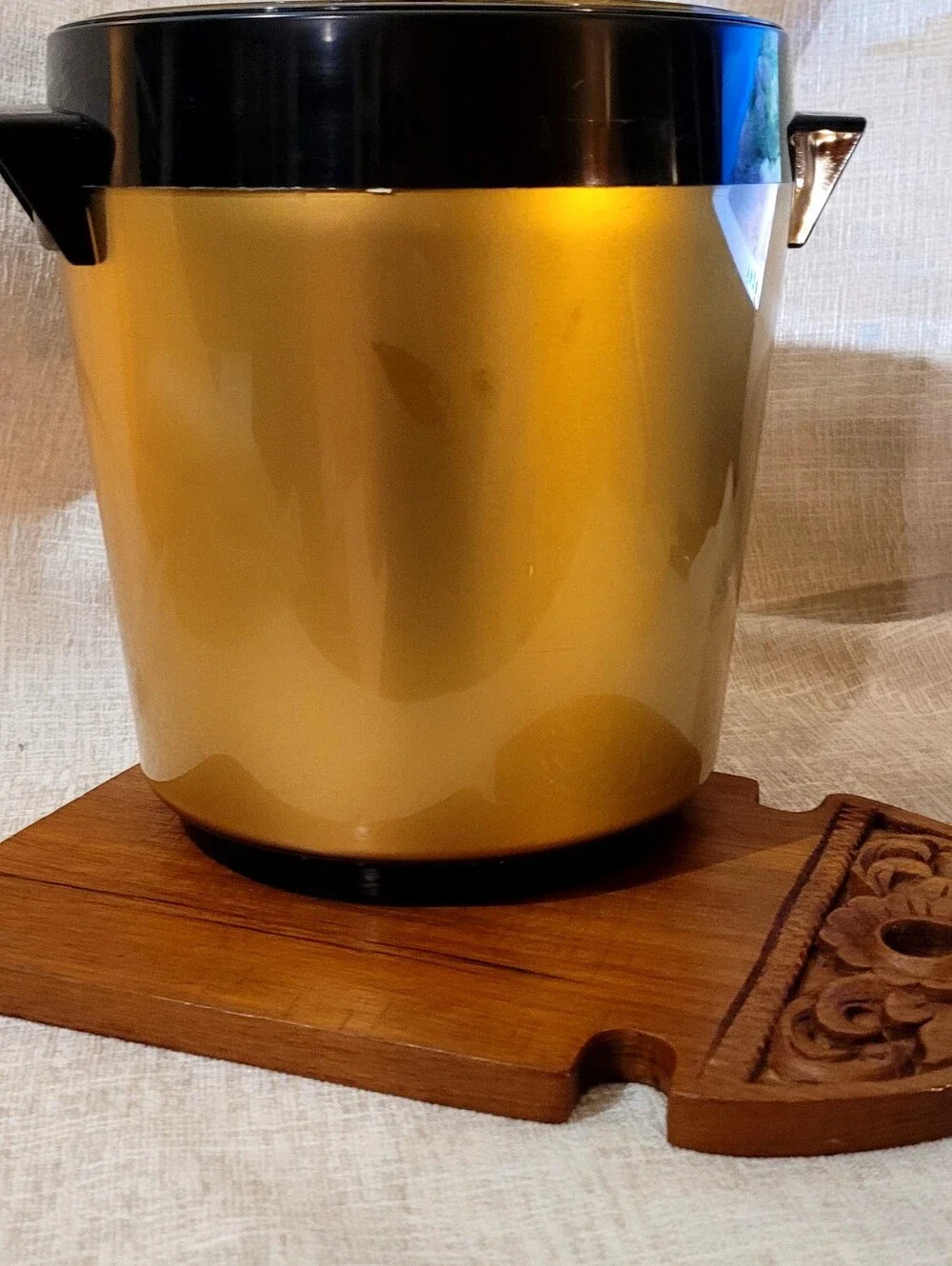 Vintage West Bend Thermo Serv 1 Gallon Insulated Gold Black Ice Bucket USA Made